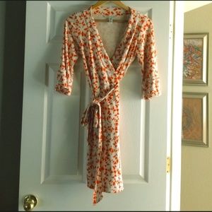 Diane Von Furstenberg Gorgeous Dress! SZ 6! HOT!